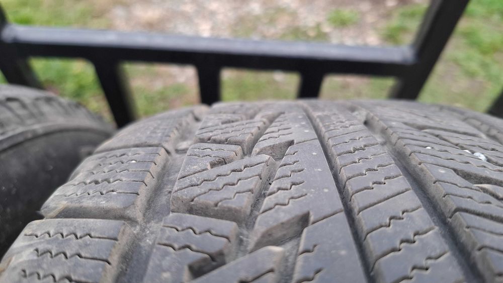 Cauciucuri iarna 205/55 R16 - 4 bucati + jante -