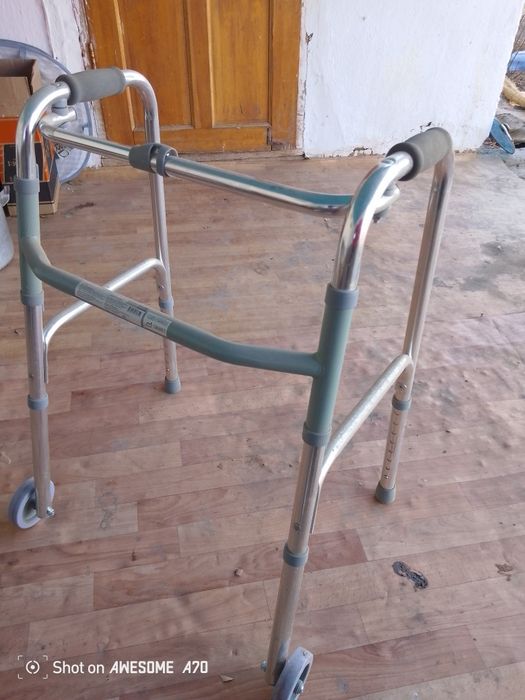 Ходунки для взрослых