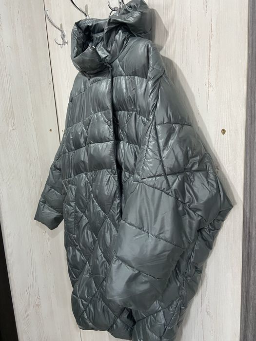 Продам зимний женский пуховик