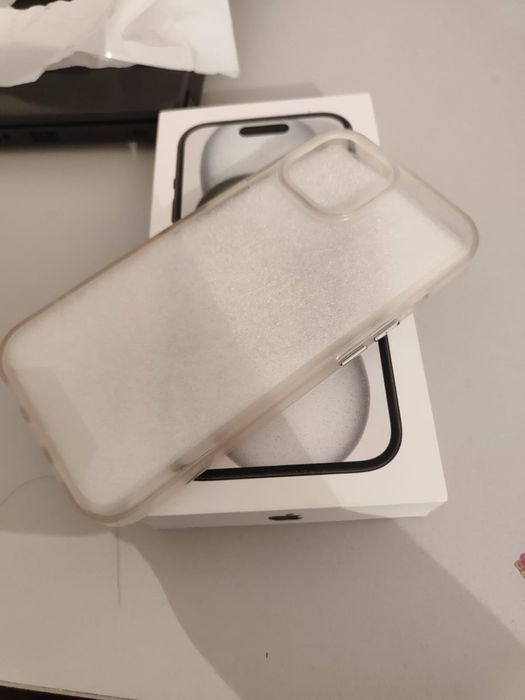 Айфон 15 сатылады