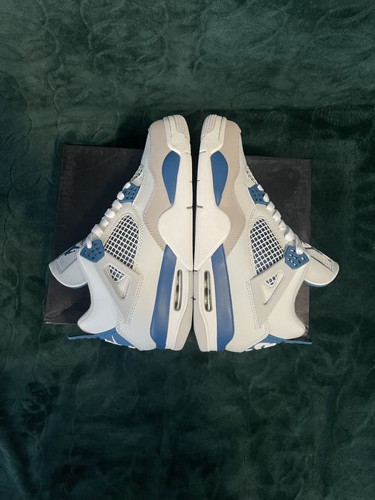Jordan 4 military blue