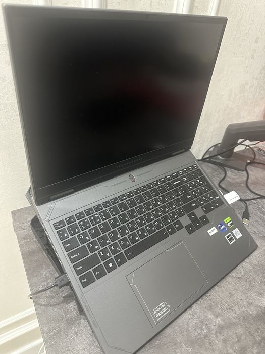 Игравой ноутбук thunderobot core i9 13900hx RTX 4060