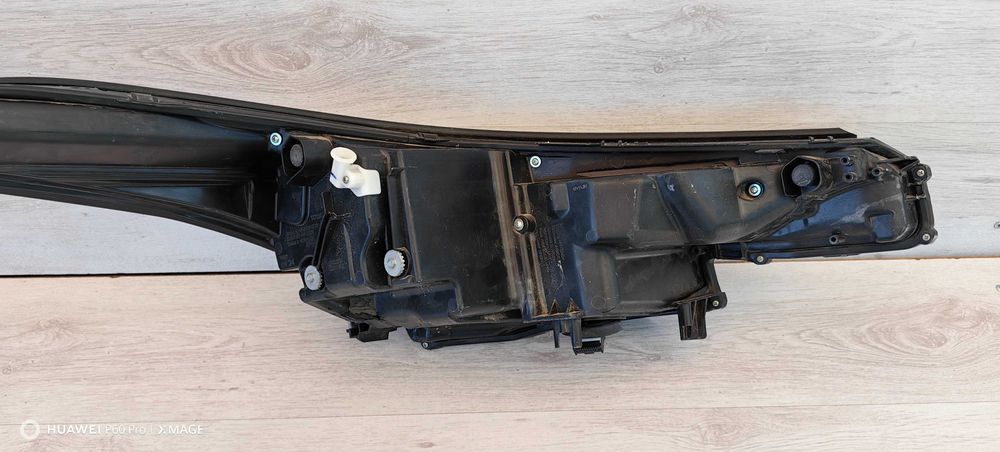 Фар за Toyota C-HR Full LED / Тойопта Ц-ХР Фул ЛЕД