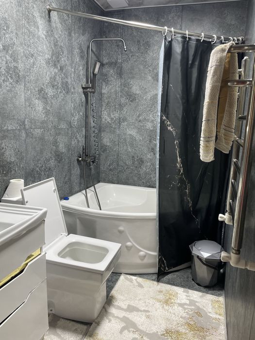 3 xonali uy sotiladi