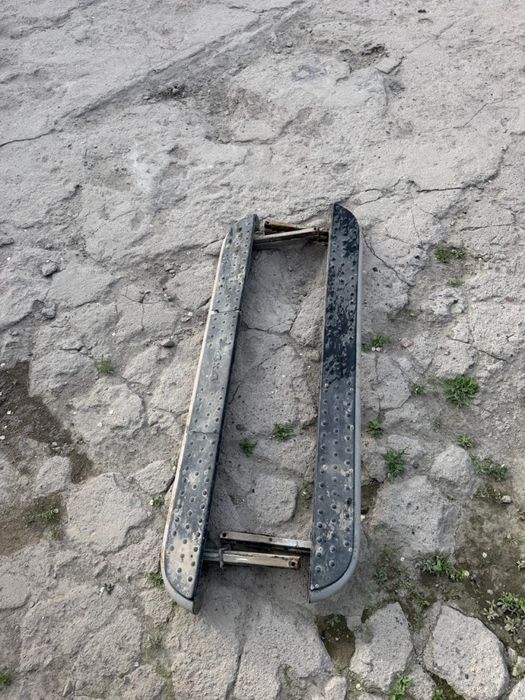 Пароги на ниву..
