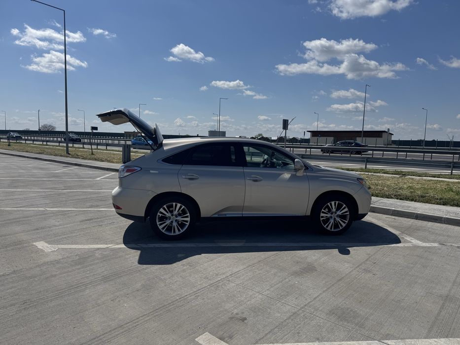 Lexus rx450 hibrid