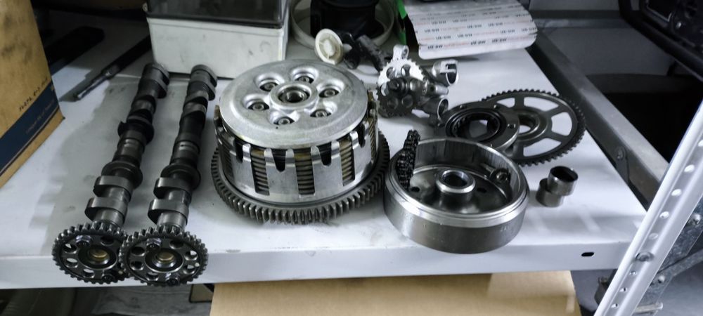 Запчасти на Yamaha R 6