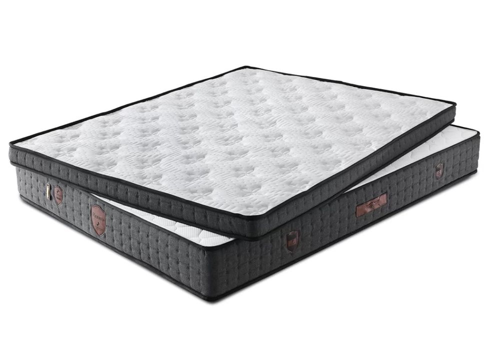 Тапицирано легло Tesla