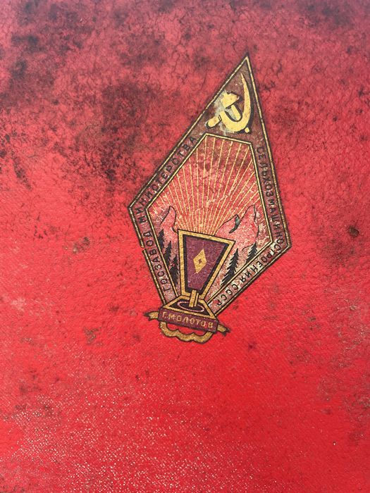 Продам Патефон оригинал в хорошем состоянии