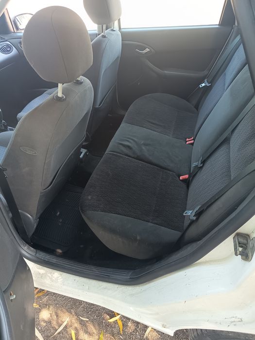 Vând Ford Focus MK1 Break – Fiabil și Spațios