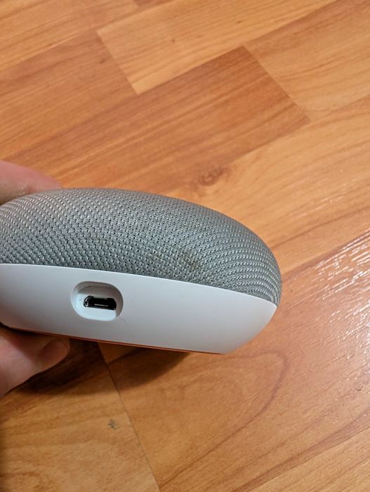 Boxă Inteligentă Google Home Mini (Prima Generație)