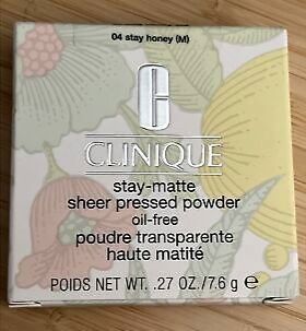 Clinique пудра 04- Stay honey