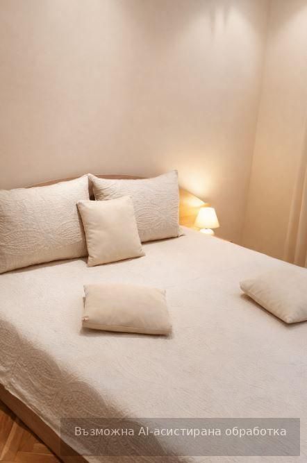 Тристаен апартамент в района на Цветен квартал!