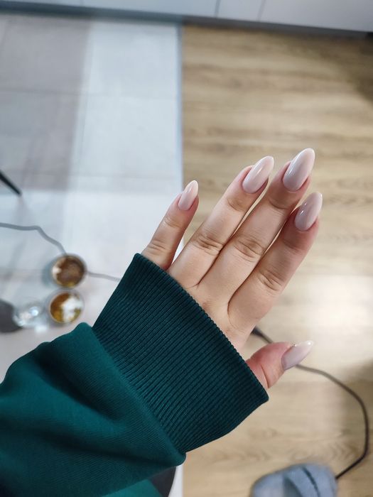 Мужской и женский педикюр маникюр