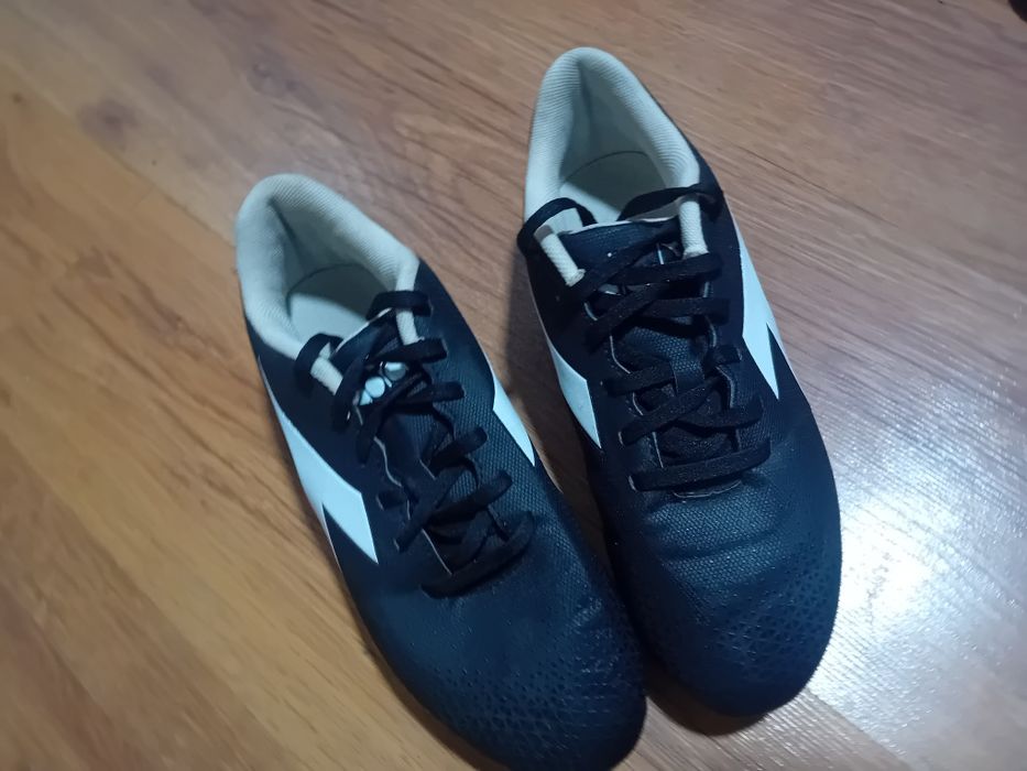 Ghete de fotbal adidas marimea 38