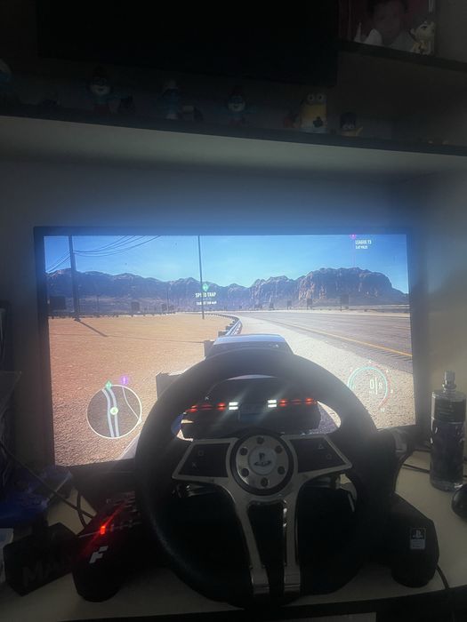 Vand volan Hurricane Wheel Ps 3/ps 4 rotati 270 grade + pedale