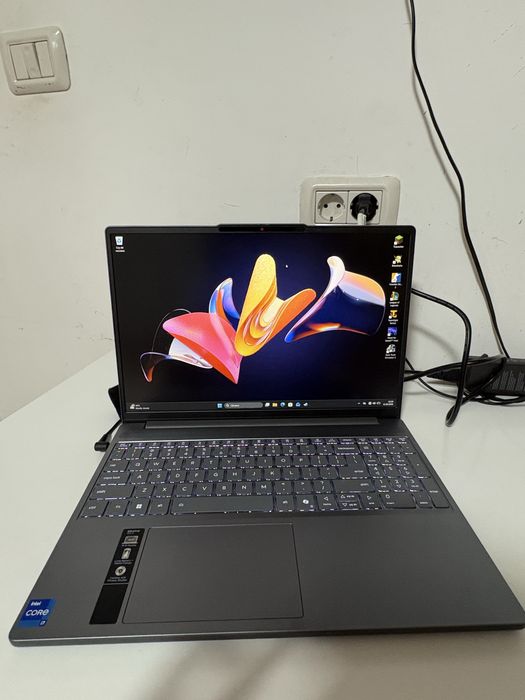 Laptop lenovo ideapad slim 3 procesor i7 gen 13 16 gb ram ddr5 1000 gb ssd windows 11 pro nou gaming Okazie