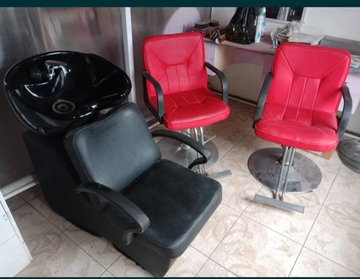 Срочно. Мойка +2 кресла.