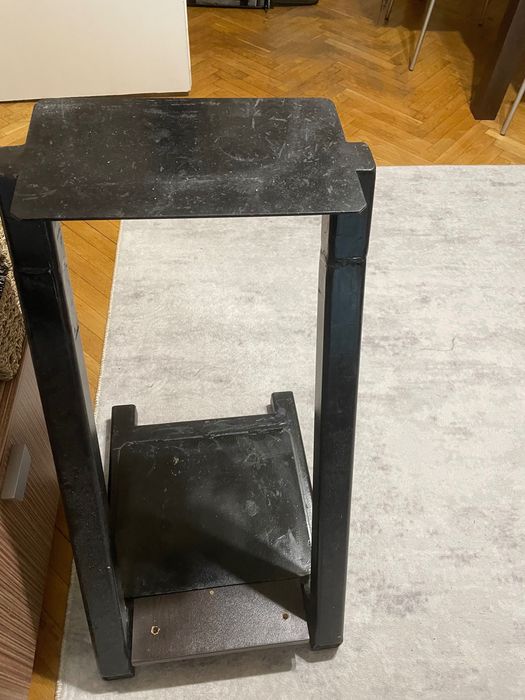 Метална стойка за волан