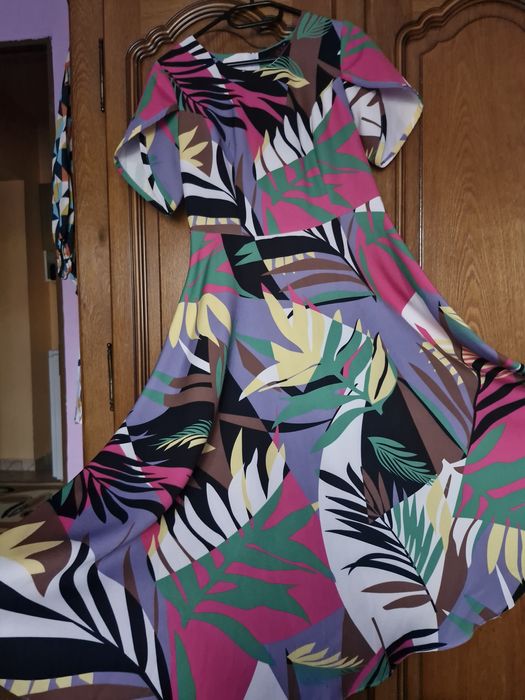 Rochie lunga cu maneca scurta,42