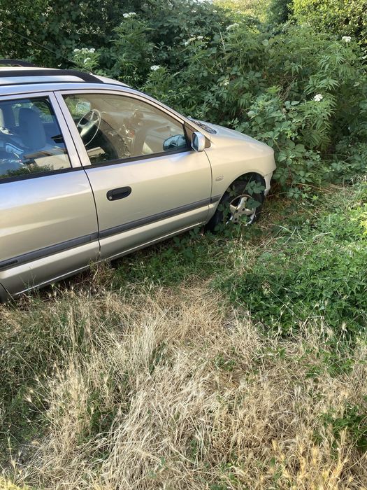 Митсубиши Спейс стар 1.6