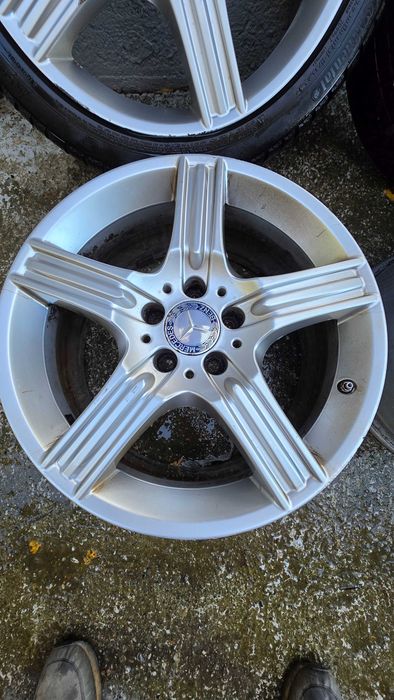 4 Jante Originale Mercedes 18" + 2 Anvelope Iarnă (E-Class, C-Class)