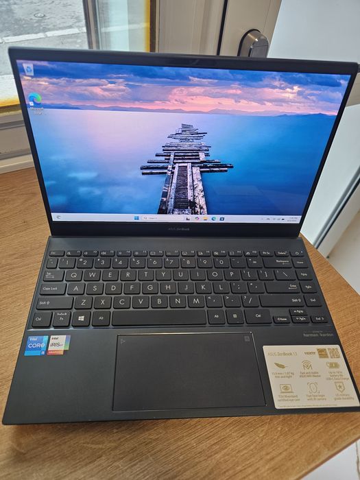 Laptop asus zenbook 13 oled