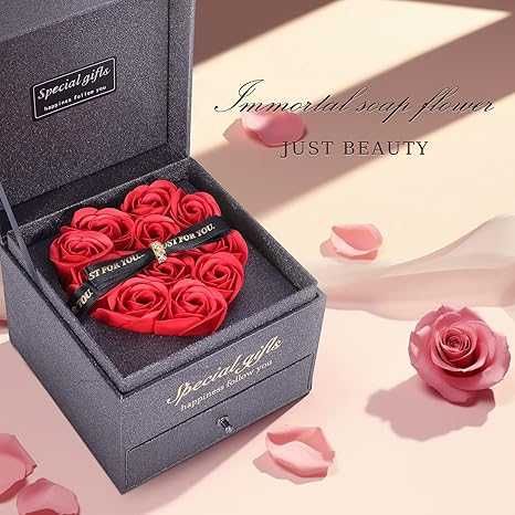 Сребърно колие с камъни в луксозна кутия с вечна роза Подарък за майка