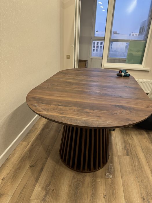 Продам стол со стульями