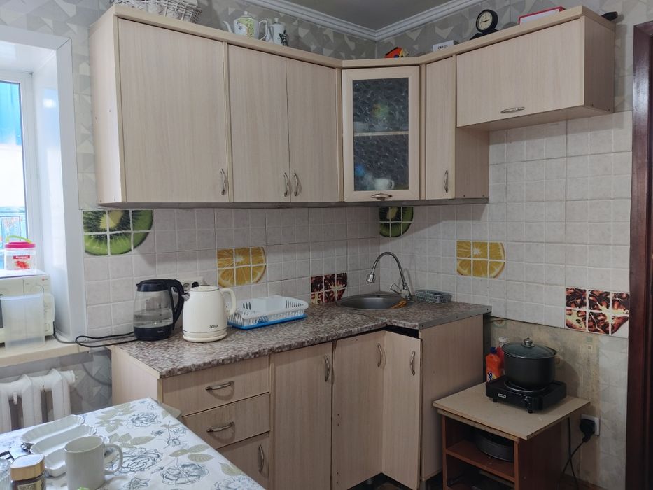 Продаю кухонный уголок.