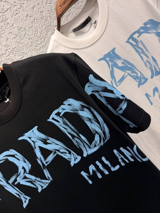 Мъжки тениски различни модели