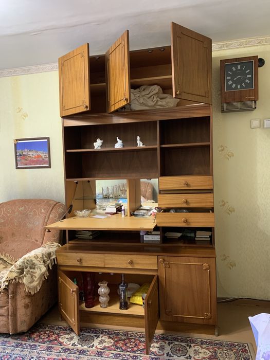 Шкаф в гостинную