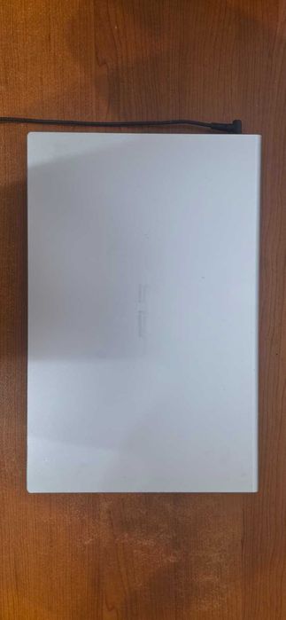 Asus M515DA / AMD Ryzen 3 3250U / 12GB RAM / SSD 256GB
