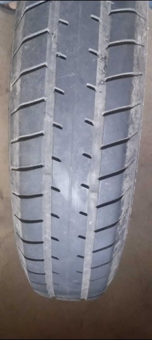 vand roata de rezeva pentru ford