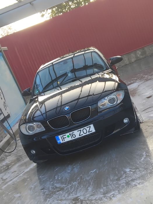 Vând schimb bmw seri 1 e87 2.0 benzină