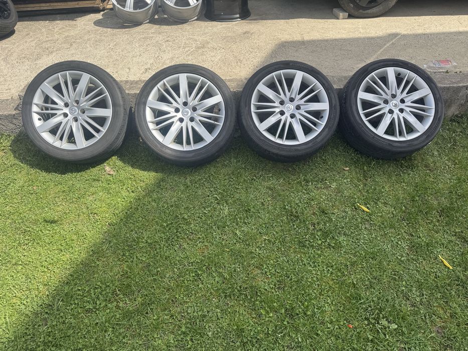 Гуми с джанти 18” Renault 5x114.3