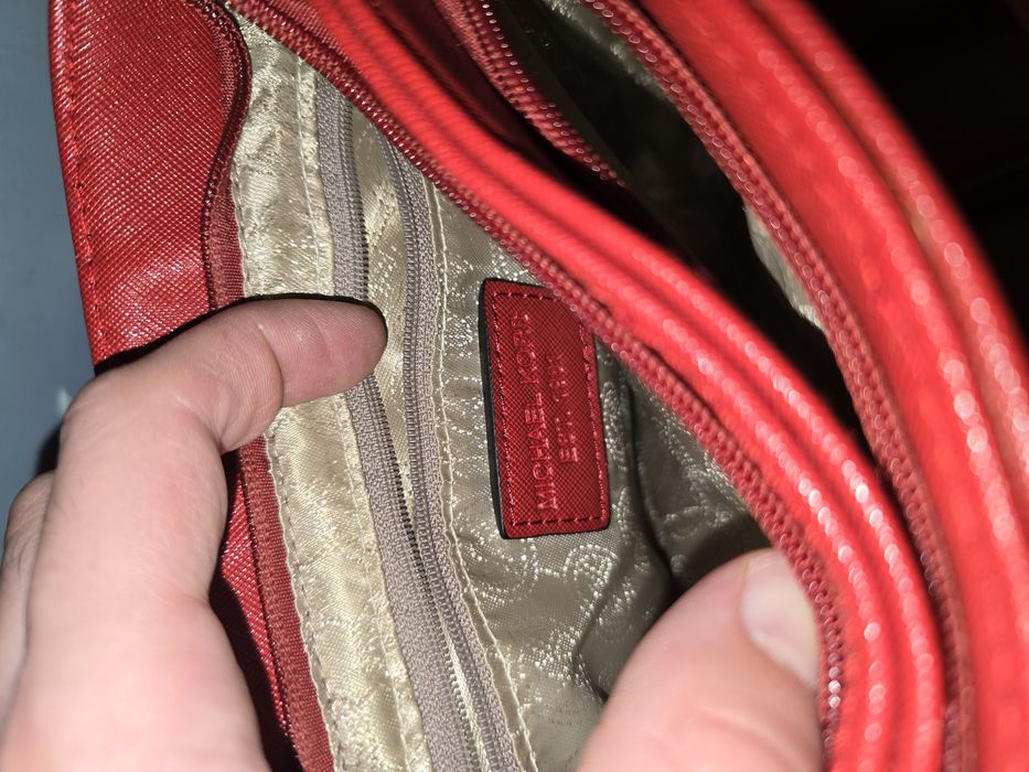 Дамска чанта + дамско портмоне