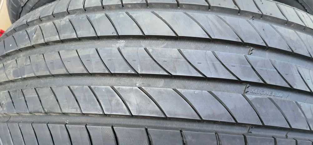 Чисто Нови 195 60 18 Michelin