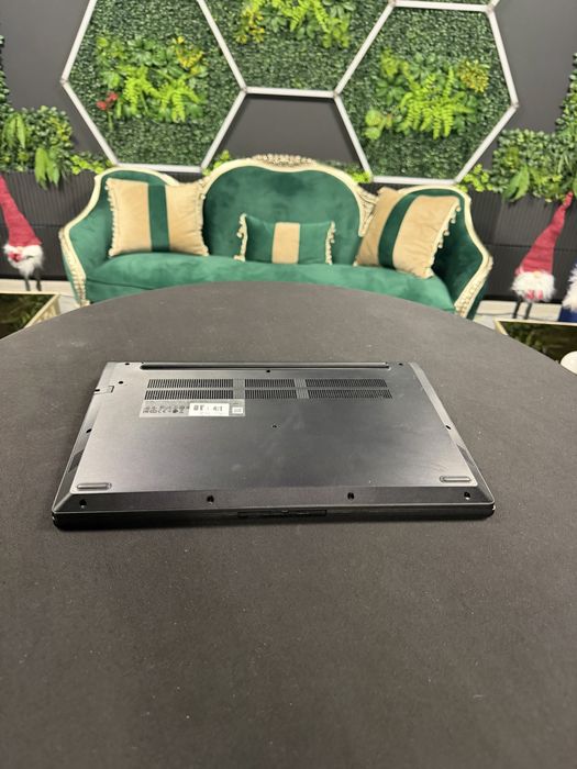 Laptop Lenovo V15 G3 ABA cu procesor AMD Ryzen™ 7