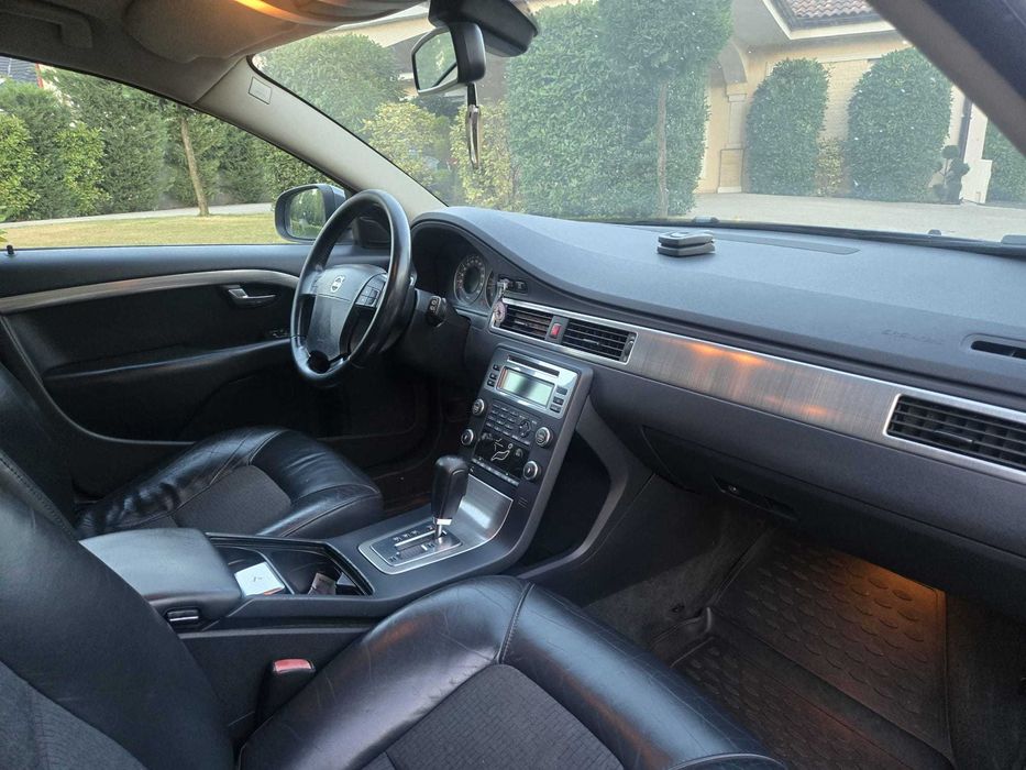 VOLVO V70 2008 — imagine 2