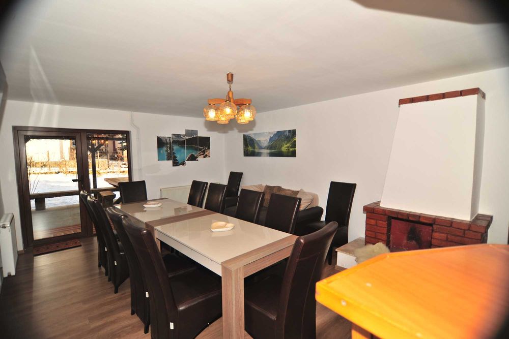 Casa Azuga 5 Camere 6 Bai