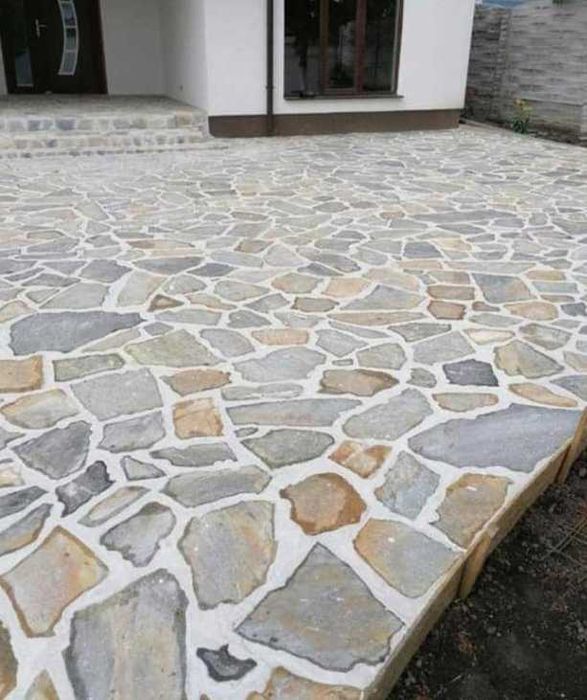 Piatra Naturala de Munte