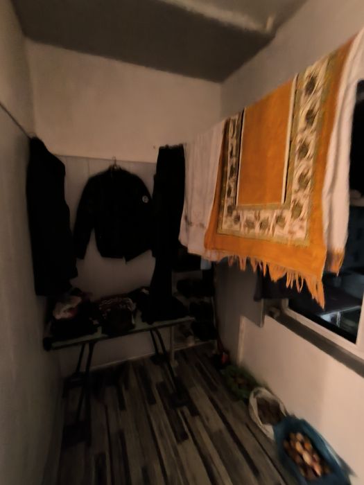 Дустлик. 2 х комнатную квартиру 4/9 ремонт средний. Лифтовая. Акфа