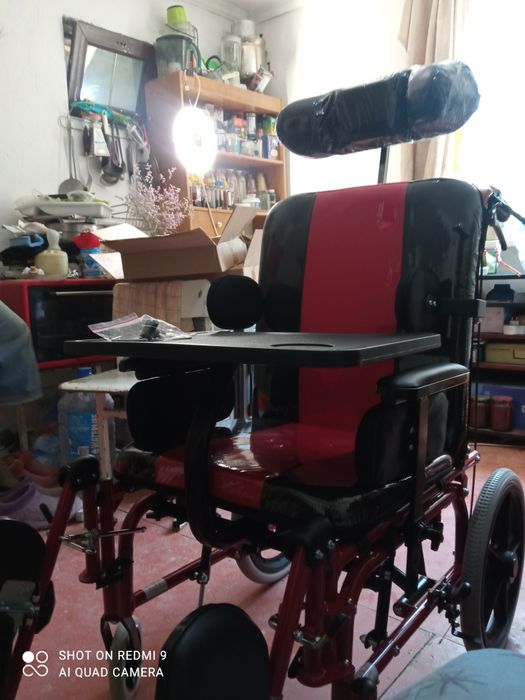 Инвалидная коляска универсальная