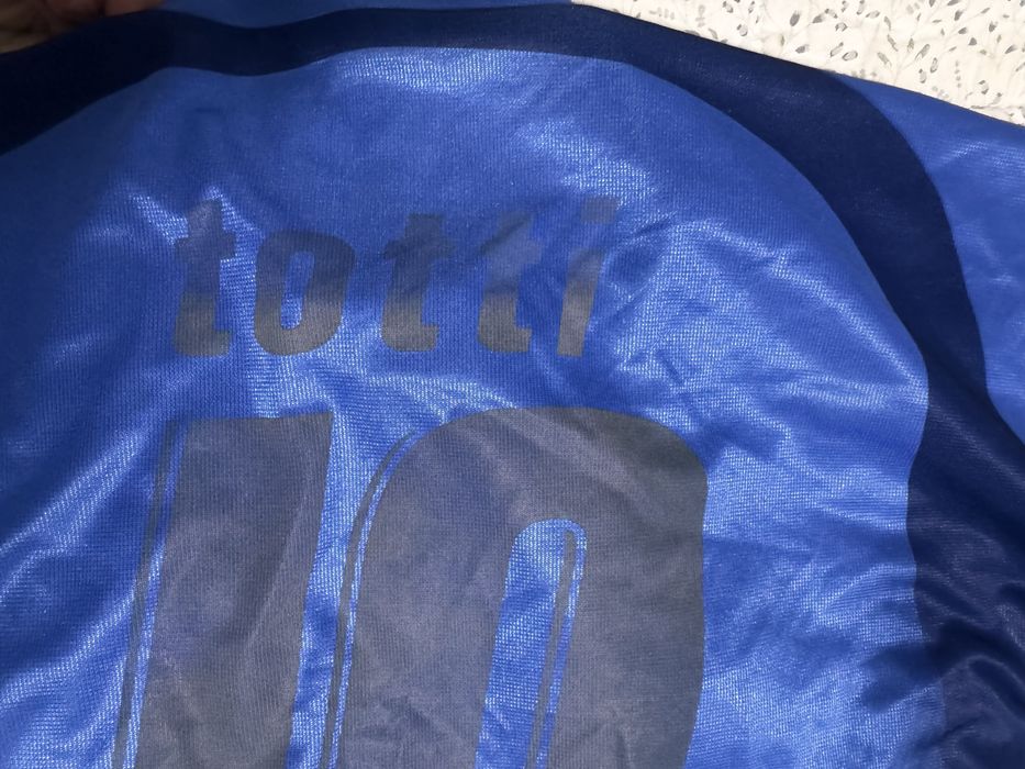 Tricou nationala italiei cu Totti