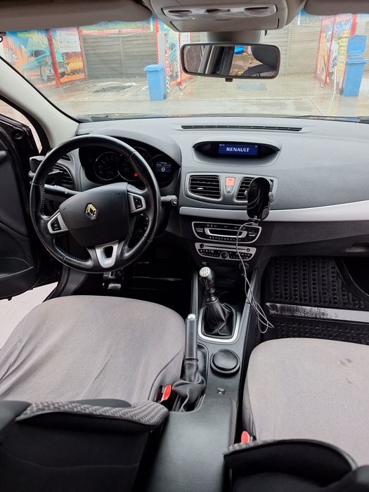 Renault fluence 2011