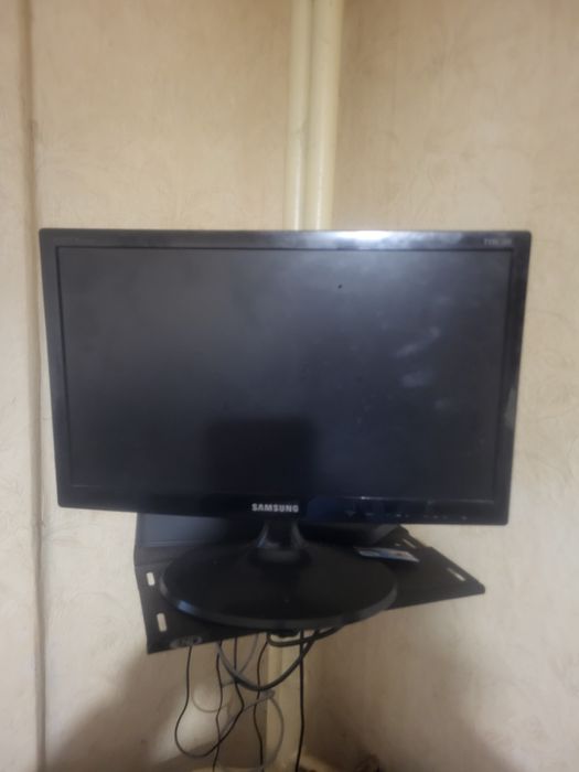 Samsung tv 19 инча