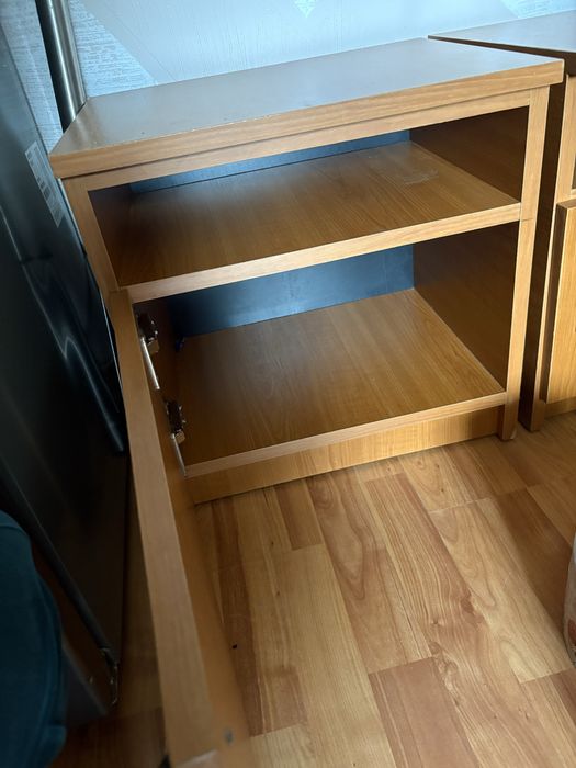 Noptiere de dormitor