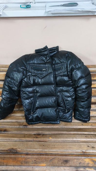 Продам куртку зима