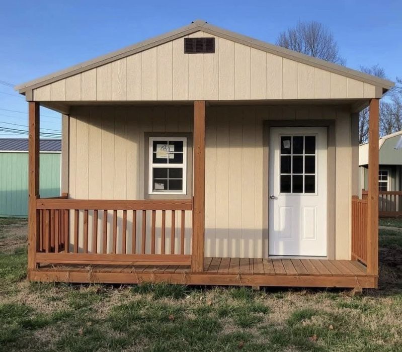 Vand case la gata invelite cu panouri sandwich